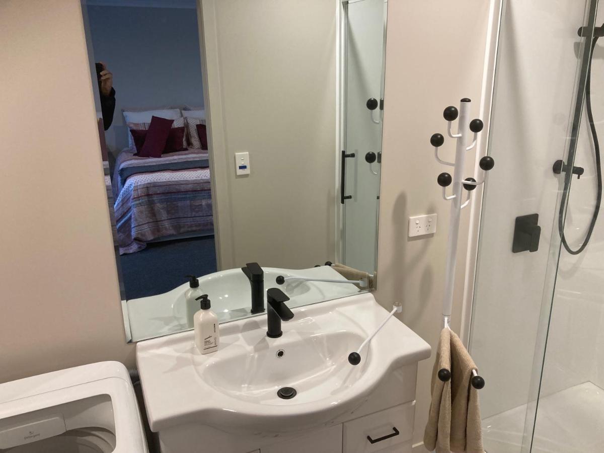 Cambridge Te Awa Rivertrail Bnb Екстериор снимка